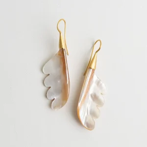 Mini Trade Winds in Mother of Pearl